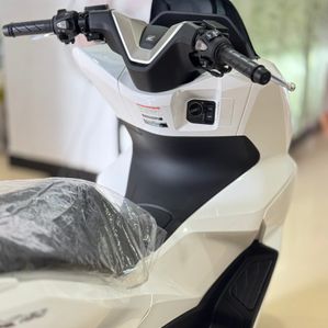 Honda PCX 2025 - Image 3