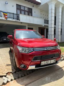 Mitsubishi Outlander 2014 for sale in Colombo, Colombo