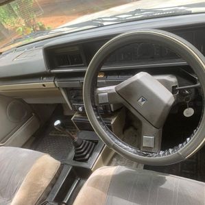 Nissan Bluebird SU 12 1982 - Image 3