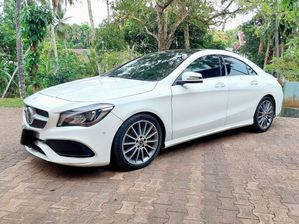 Mercedes Benz CLA 180 2018 for sale in Gampaha, Gampaha