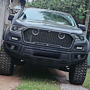 Ford Ranger Raptor 2013 - Image 2
