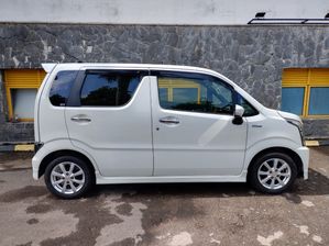 Suzuki Wagon R Stingray 2017 for sale in Colombo, Colombo