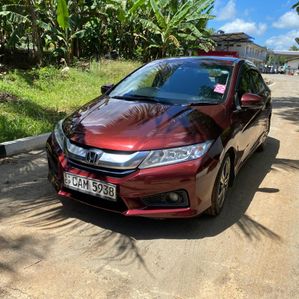 Honda Grace 2015 - Image 2