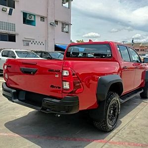 Toyota Hilux GR Sport 2025 - Image 3