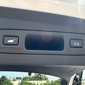 Honda Vezel Z brand new 2025 - Image 3