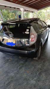 Toyota Aqua 2012