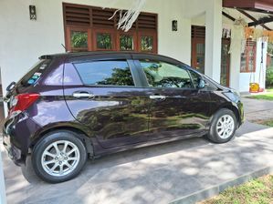 Toyota Vitz 2016 for sale in Gampaha, Gampaha