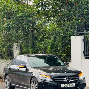 Mercedes Benz C350 2016 - Image 2