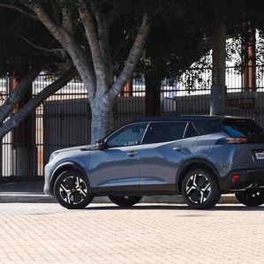 Peugeot 2008 GT 2025 - Image 3