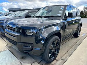Land Rover Defender HSE dynamic 2025