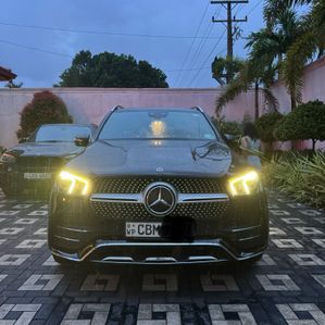 Mercedes Benz GLE 300D 2020 - Image 2