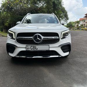 Mercedes Benz GLB 200 2020 - Image 4