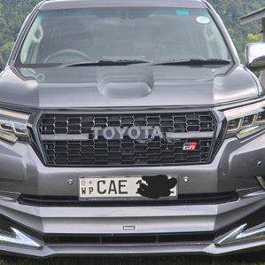 Toyota Land Cruiser Prado 2014 - Image 3