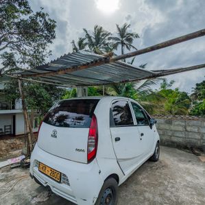 Tata Nano Cx 2011 - Image 2