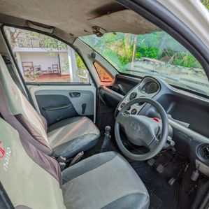Tata Nano Cx 2011 - Image 3