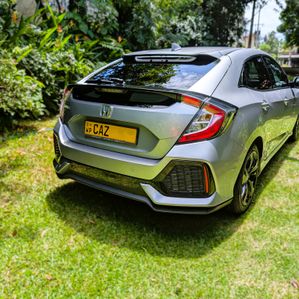 Honda Civic 2017 - Image 3