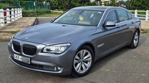 BMW 740Li PURE PETROL 2012