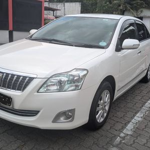 Toyota Premio 2012 - Image 2