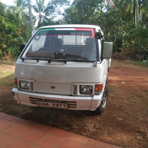 Nissan Vannat 1998 - Image 4