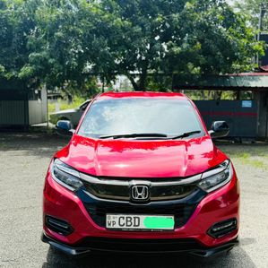 Honda Vezel Rs Sensing 2018 - Image 4