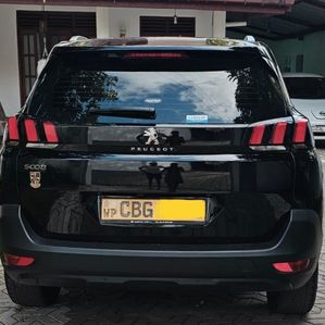 Peugeot 5008 Allure 2018 - Image 2