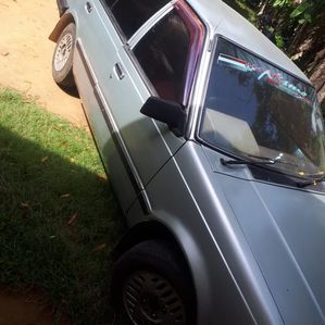 Nissan Sunny HB11 1985 - Image 3