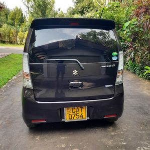 Suzuki Wagon R FZ 2014 - Image 2