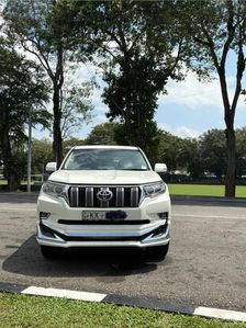 Toyota Land Cruiser Prado 2013