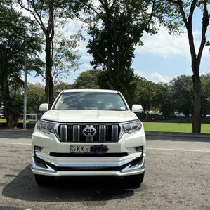 Toyota Land Cruiser Prado 2013 - Image 2