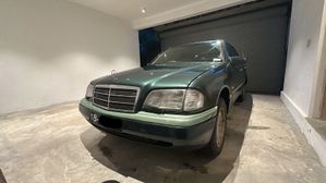 Mercedes Benz C180 W202 1994