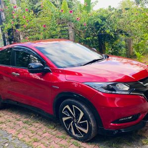 Honda Vezel RS 2017 - Image 2