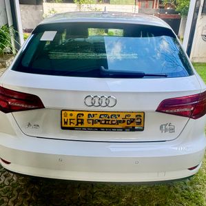 Audi A3 TFSI Sport Back 2018 - Image 4