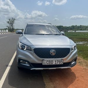 MG ZS 2018 - Image 2