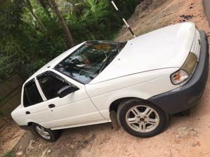 Nissan Sunny 1993