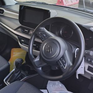 Suzuki Swift MX 2023 - Image 4