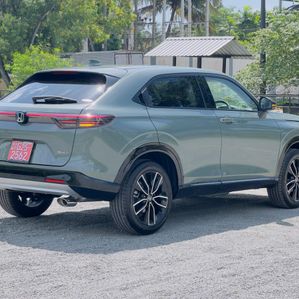 Honda Vezel Z Grade 2024 - Image 4