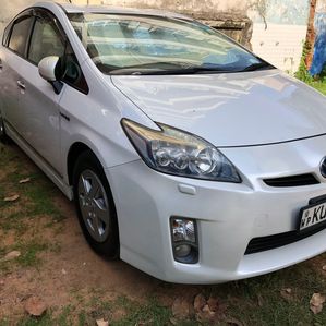 Toyota Prius S Touring 2011 - Image 4