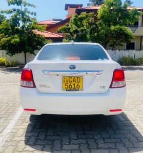 Toyota Axio S Grade 2014