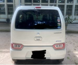 Suzuki Wagon R 2015