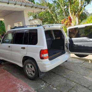 Mitsubishi Pajero GDI 2001 - Image 4