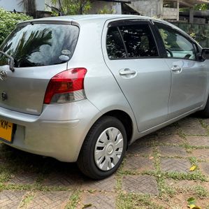 Toyota Vitz 2008 - Image 3