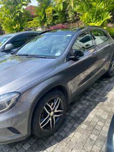 Mercedes Benz GLA 200 2016