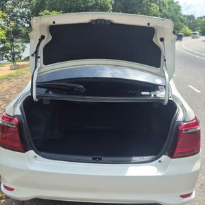 Toyota Axio G Grade 2016 - Image 4
