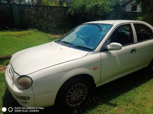 Kia Sephia 2000