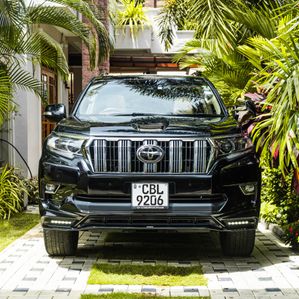 Toyota Land Cruiser Prado 2019 - Image 2