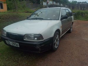 Nissan AD Wagon Avenir 1997