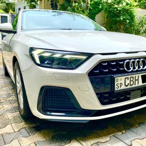 Audi A1 Sport Back 2019 - Image 3