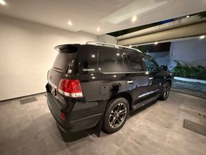 Toyota Land Cruiser Sahara URJ 202 2011