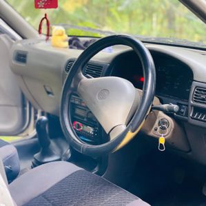 Nissan Sunny 1991 - Image 3