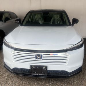 Honda Vezel Z PLAY 2025 - Image 2